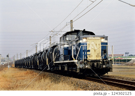 2007年 関西本線を走るDD51889セメント輸送列車 2007年 関西本線を走るDD51889セメント輸送列車 124302125