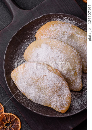 Sweet dumplings with fruits and berries 124307162