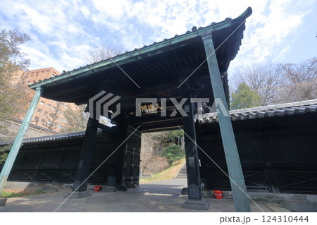 湯島聖堂の入徳門 湯島聖堂の入徳門 124310444