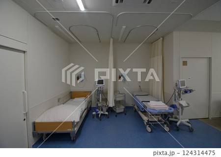 救急救命室 124314475