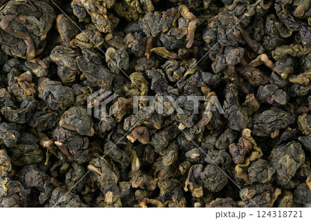 凍頂烏龍茶の茶葉のクローズアップ 124318721