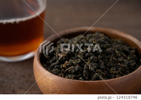 凍頂烏龍茶の茶葉 凍頂烏龍茶の茶葉 124318746