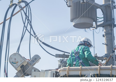 配電線作業 配電工事 配電線作業 配電工事 124319637
