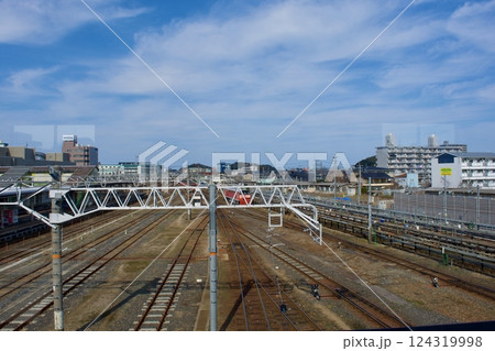 鳥取県　米子駅高架橋から見る風景 124319998