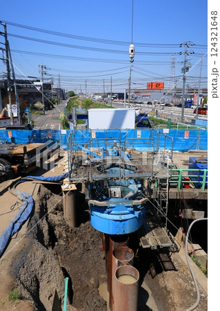 橋の架け替え工事 124321648