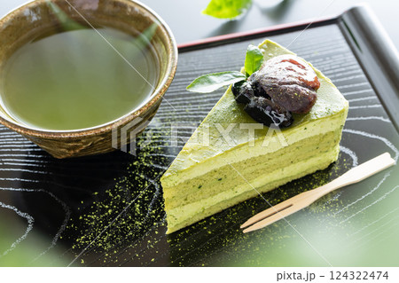 抹茶のケーキ　抹茶スイーツ 124322474