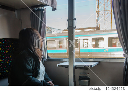 【北九州門司港 九州鉄道記念館の寝台車14系客車車内】 【北九州門司港 九州鉄道記念館の寝台車14系客車車内】 124324428