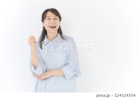 50代女性のポートレート 50代女性のポートレート 124324554