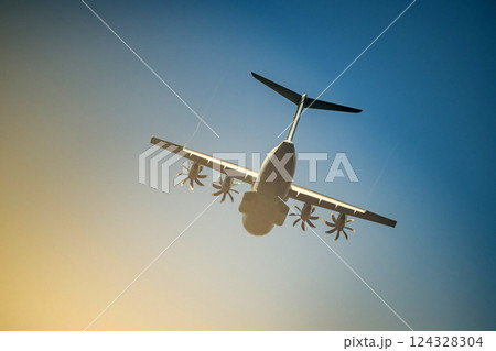 France Airplane transport Airbus A400M Atlas, military transport aircraft Europe NATO 124328304