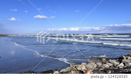 九十九里浜の波 124328585