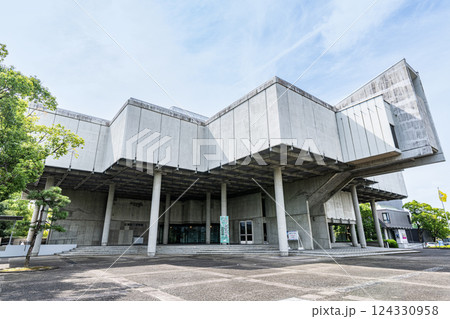 佐賀県佐賀市　佐賀県立博物館 124330958