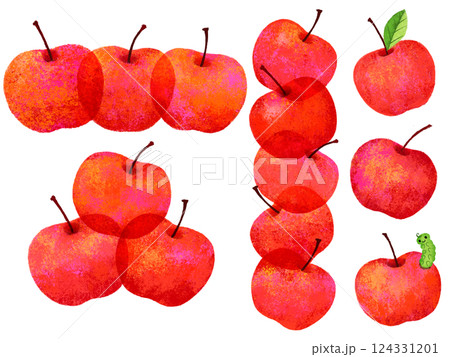 重なり合った透き通った沢山の赤いりんご 124331201