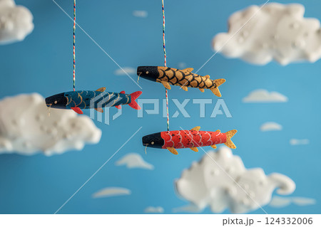 大空を泳ぐ美しい鯉のぼり-3（3D） 124332006