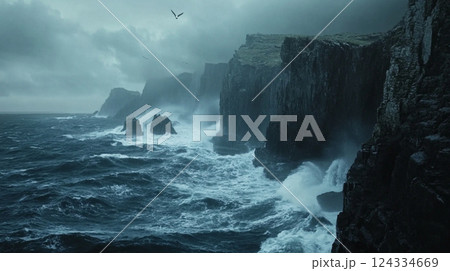 荒々しい海と断崖絶壁のドラマティックな風景 荒々しい海と断崖絶壁のドラマティックな風景 124334669