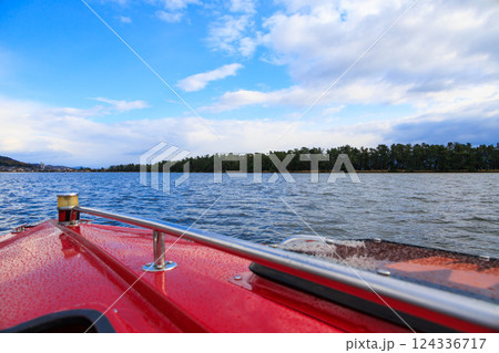 船上から見た阿蘇海の景色 124336717
