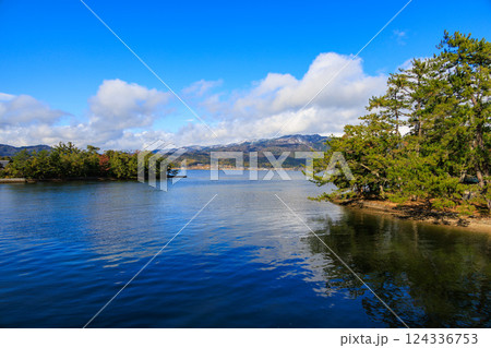 天橋立の大天橋から望む阿蘇海側の景色 天橋立の大天橋から望む阿蘇海側の景色 124336753