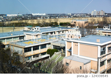 埼玉県立所沢北高等学校の校舎 埼玉県立所沢北高等学校の校舎 124339545