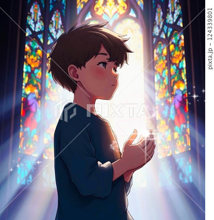 【祈りの日】礼拝日、教会にて感謝を捧げる少年像 124339801