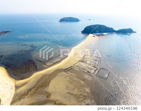 前島と東幡豆海岸（愛知県西尾市） 124340196