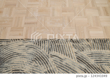 Laying oak vintage pattern parquet 124341049