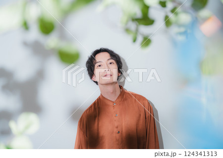 爽やかな男性ポートレート 爽やかな男性ポートレート 124341313