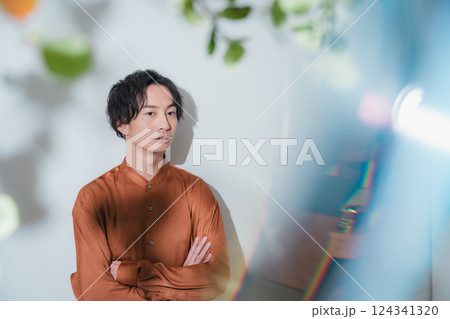 爽やかな男性ポートレート 爽やかな男性ポートレート 124341320