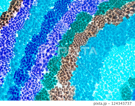 寒色系のカラフルなフェルト素材で作った背景画像 124343737