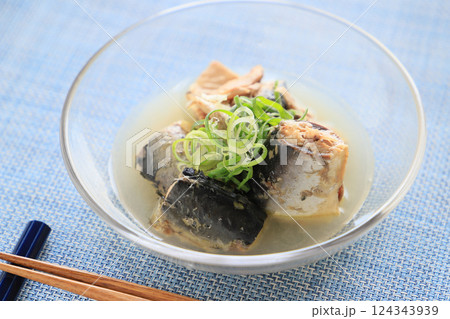 お手軽に食べれて美味しい、さばの水煮　 124343939