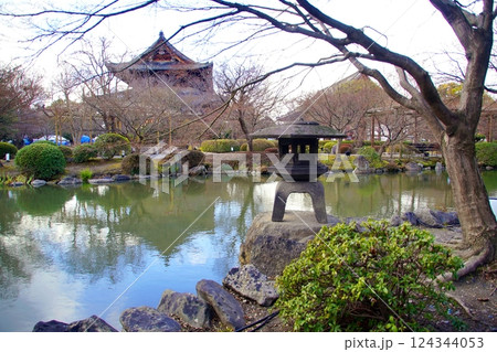 京都府 東寺・庭園 瓢箪池 京都市 南区 九条町 2022年2月 京都府 東寺・庭園 瓢箪池 京都市 南区 九条町 2022年2月 124344053