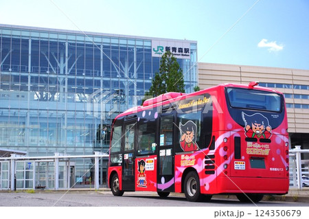 路線バス　JR新青森駅と路線バスねぶたん号 124350679