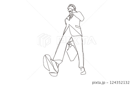 颯爽と歩くスーツの男性ビジネスマン 颯爽と歩くスーツの男性ビジネスマン 124352132