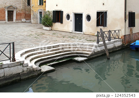 Venice stairs 124352543