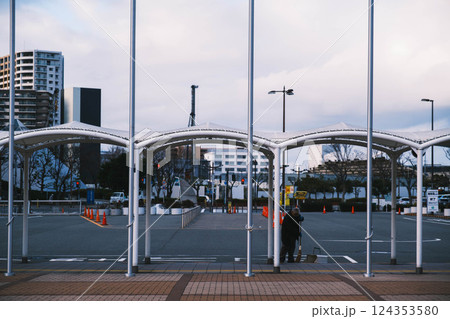 [大阪南港]みなとエリアの風景 124353580