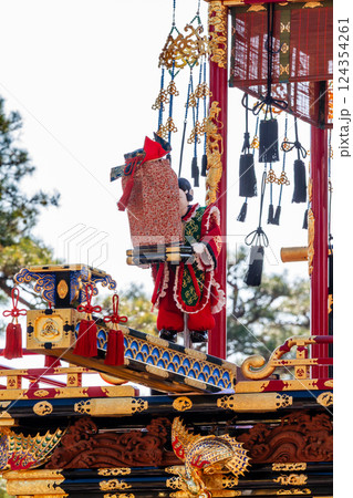 春の高山祭り 屋台とからくり奉納 飛騨高山 4月 春の高山祭り 屋台とからくり奉納 飛騨高山 4月 124354261