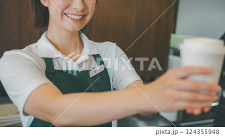 coffee shop 124355948