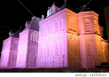 さっぽろ雪まつり　ライトアップ 124356322