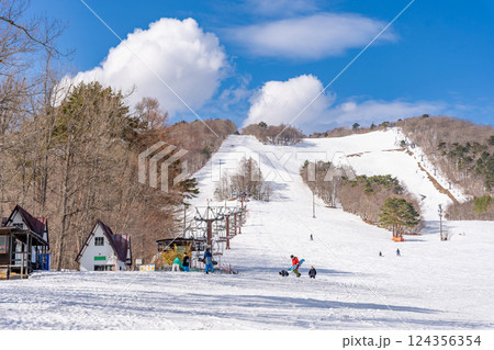 泉ヶ岳スキー場 泉ヶ岳スキー場 124356354