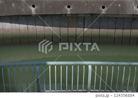 川　河川　都市河川 124356884