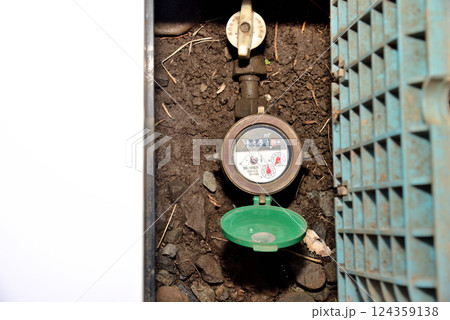 水道設備 水道メーター 量水器ボックス 124359138