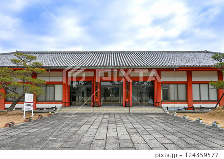 奈良・西ノ京 薬師寺 本坊・お写経道場 124359577