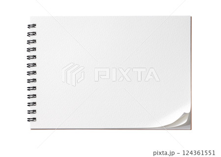 端の捲れた、横長のスケッチブック 124361551