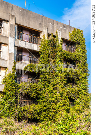 池島2025　廃高層アパート【長崎市】 124362713