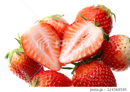 新鮮なイチゴ 124368595