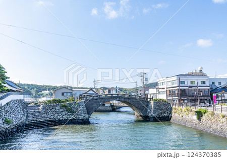 長崎県平戸市　重要有形文化財の幸橋 124370385