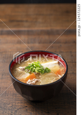 豚汁 豚汁 124372225