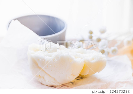 ふわふわ米粉ヨーグルト蒸しパン 124373258