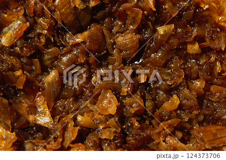 caramelized onions as ingredient in many recipes 124373706