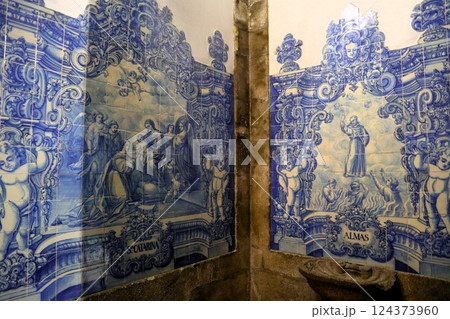 ボルトのアルマス聖堂内陣 124373960