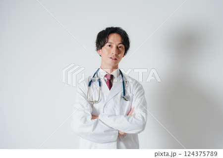 信頼と安心を届ける医師 信頼と安心を届ける医師 124375789