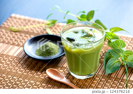 抹茶ラテ 124376218